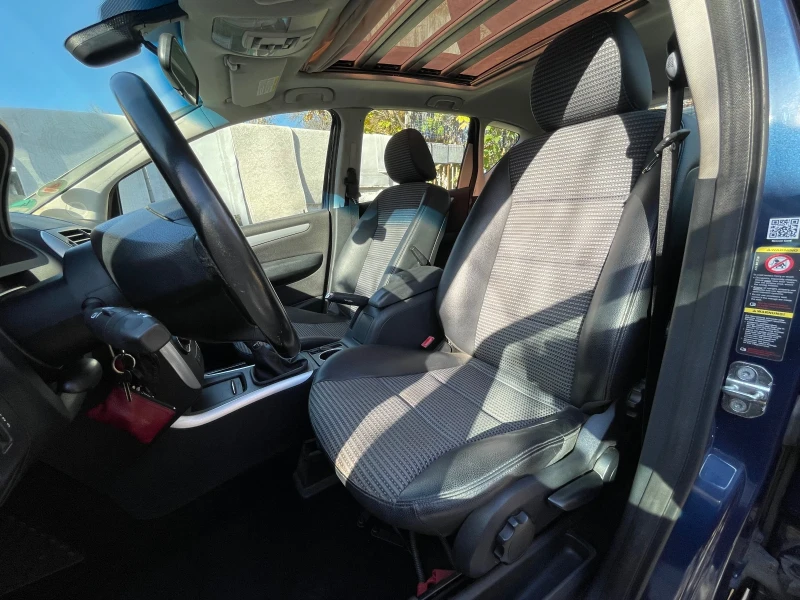 Mercedes-Benz A 200 Avangartde, снимка 10 - Автомобили и джипове - 52431148