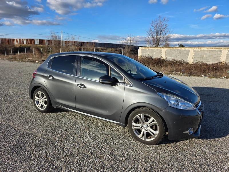 Peugeot 208, снимка 3 - Автомобили и джипове - 53462665