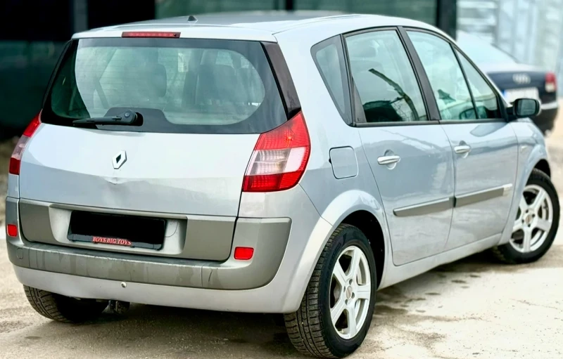 Renault Scenic 1.9DCI* DISEL* Масички* УНИКАТ* , снимка 5 - Автомобили и джипове - 53510531