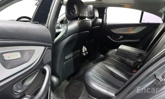 Mercedes-Benz CLS 400 d 4MATIC* 360* HUD* �����* ��� | Mobile.bg � ����������� 10