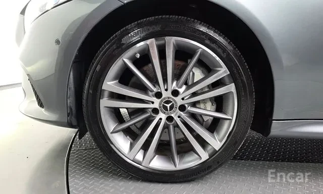 Mercedes-Benz CLS 400 d 4MATIC* 360* HUD* �����* ��� | Mobile.bg � ����������� 4