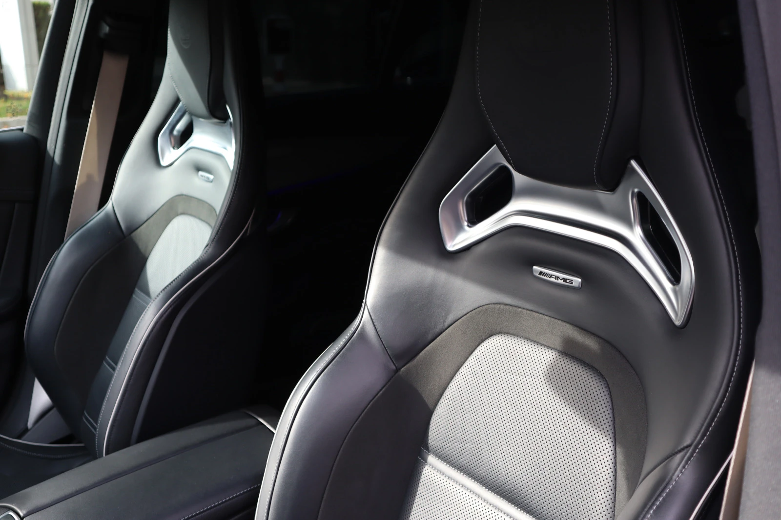 Mercedes-Benz E 63 AMG 4Matic/ Avantgarde /Kamera /Navi/MEMORY/Burmester | Mobile.bg   13