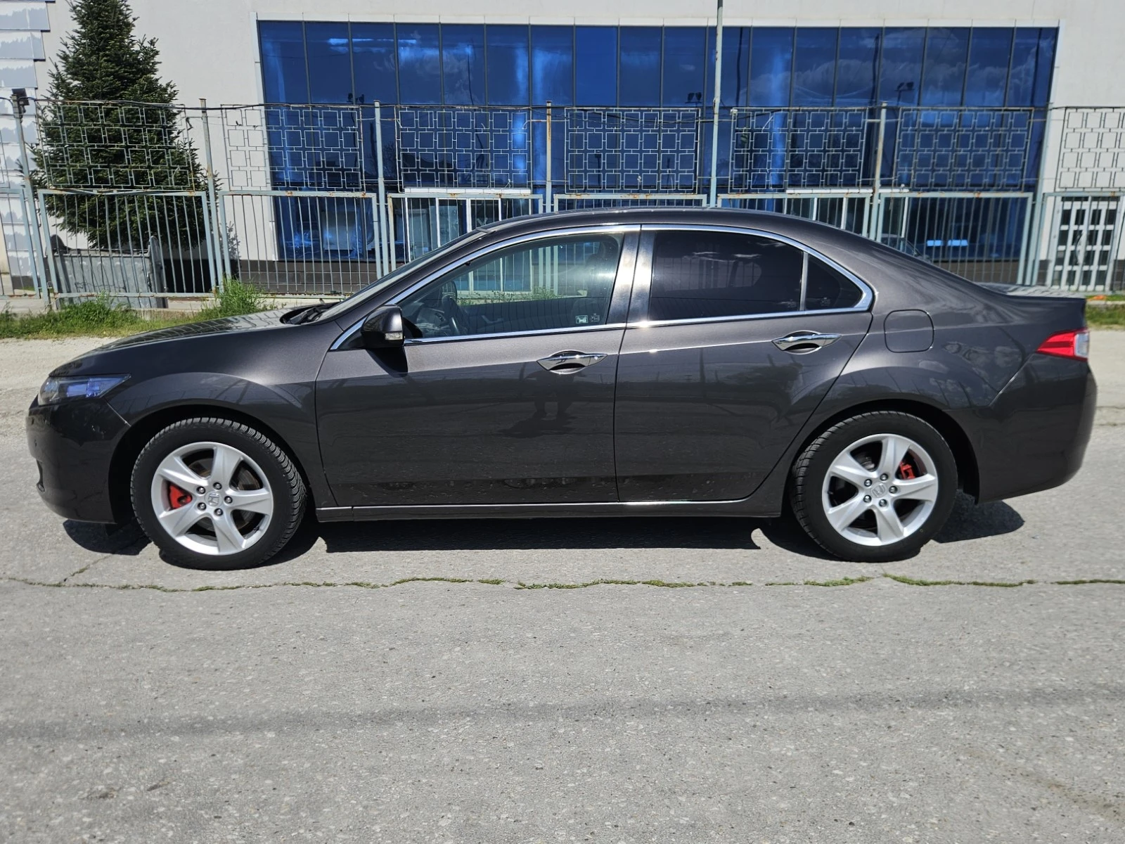 Honda Accord 2.4i-VTEC Executive - изображение 8