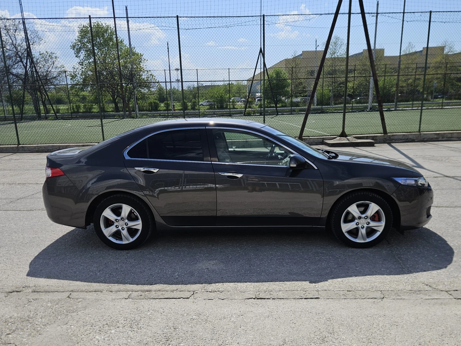 Honda Accord 2.4i-VTEC Executive - изображение 4