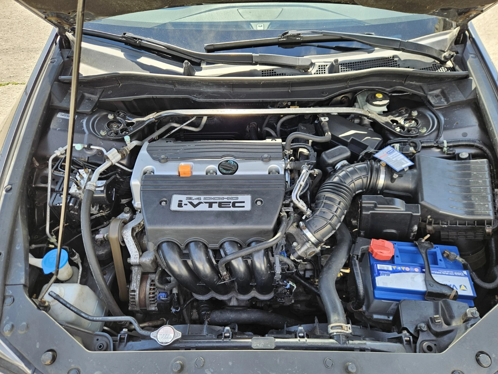 Honda Accord 2.4i-VTEC Executive - изображение 9
