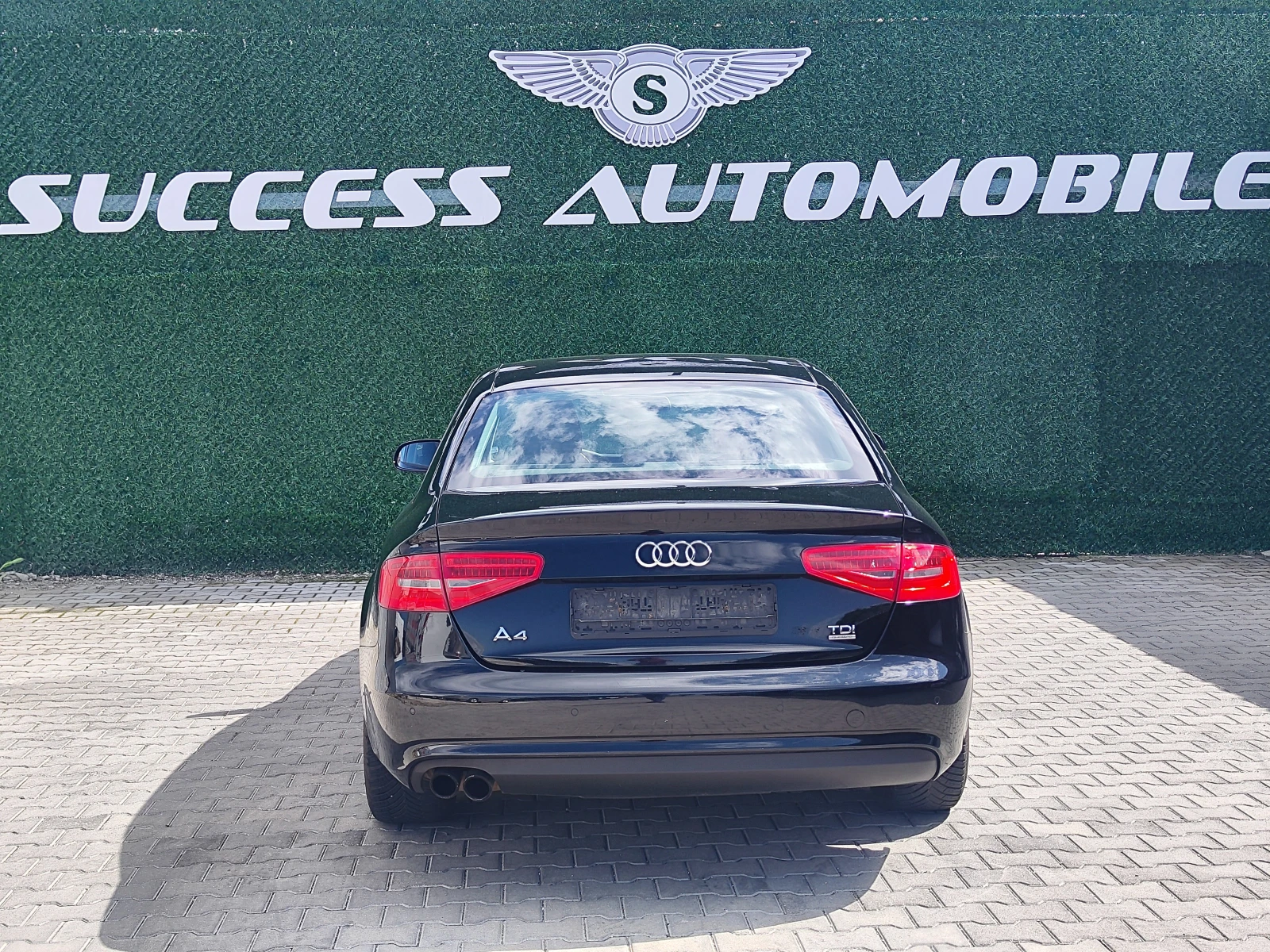 Audi A4 2.0* QUATRO* NAVI* LIZING - изображение 4