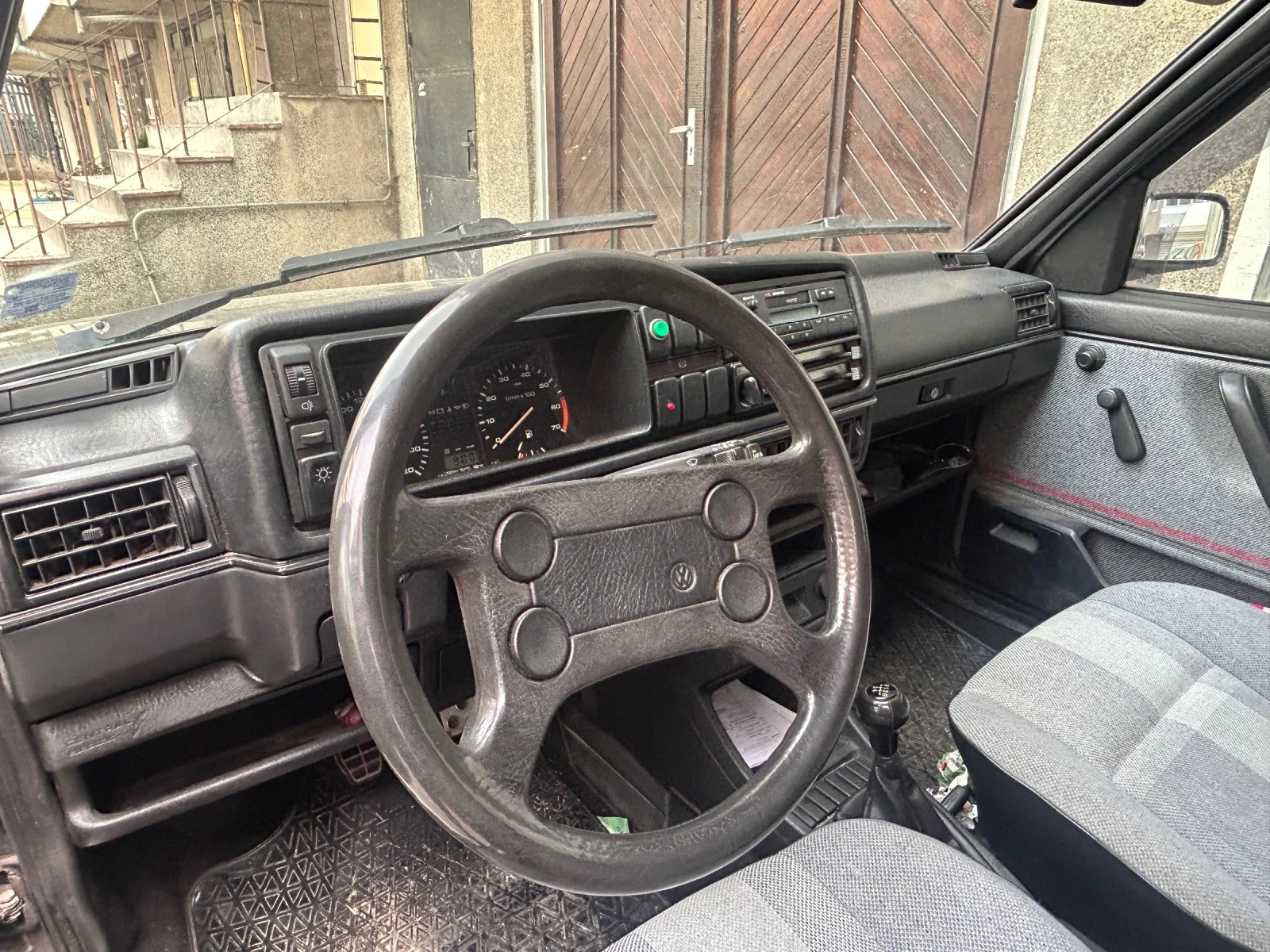 VW Golf 1.8 GT - изображение 8