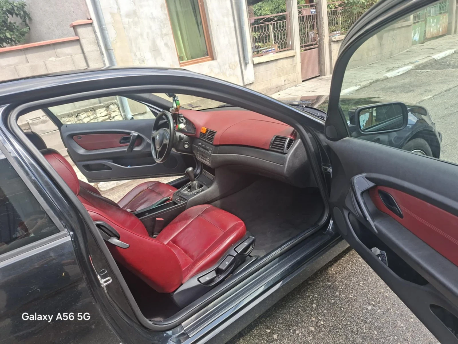 BMW 320 2.0 150 к.с - изображение 6