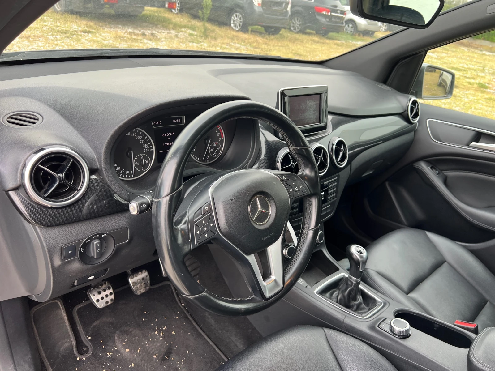 Mercedes-Benz B 200 2.0  - изображение 10