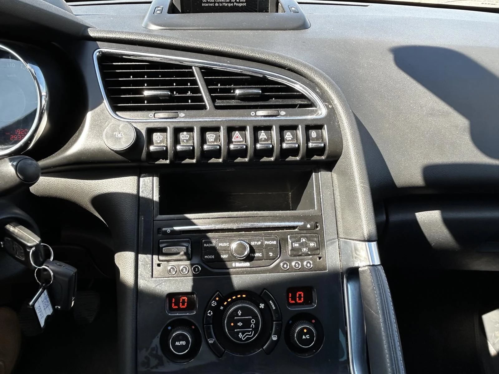 Peugeot 3008 Като нова  - изображение 10