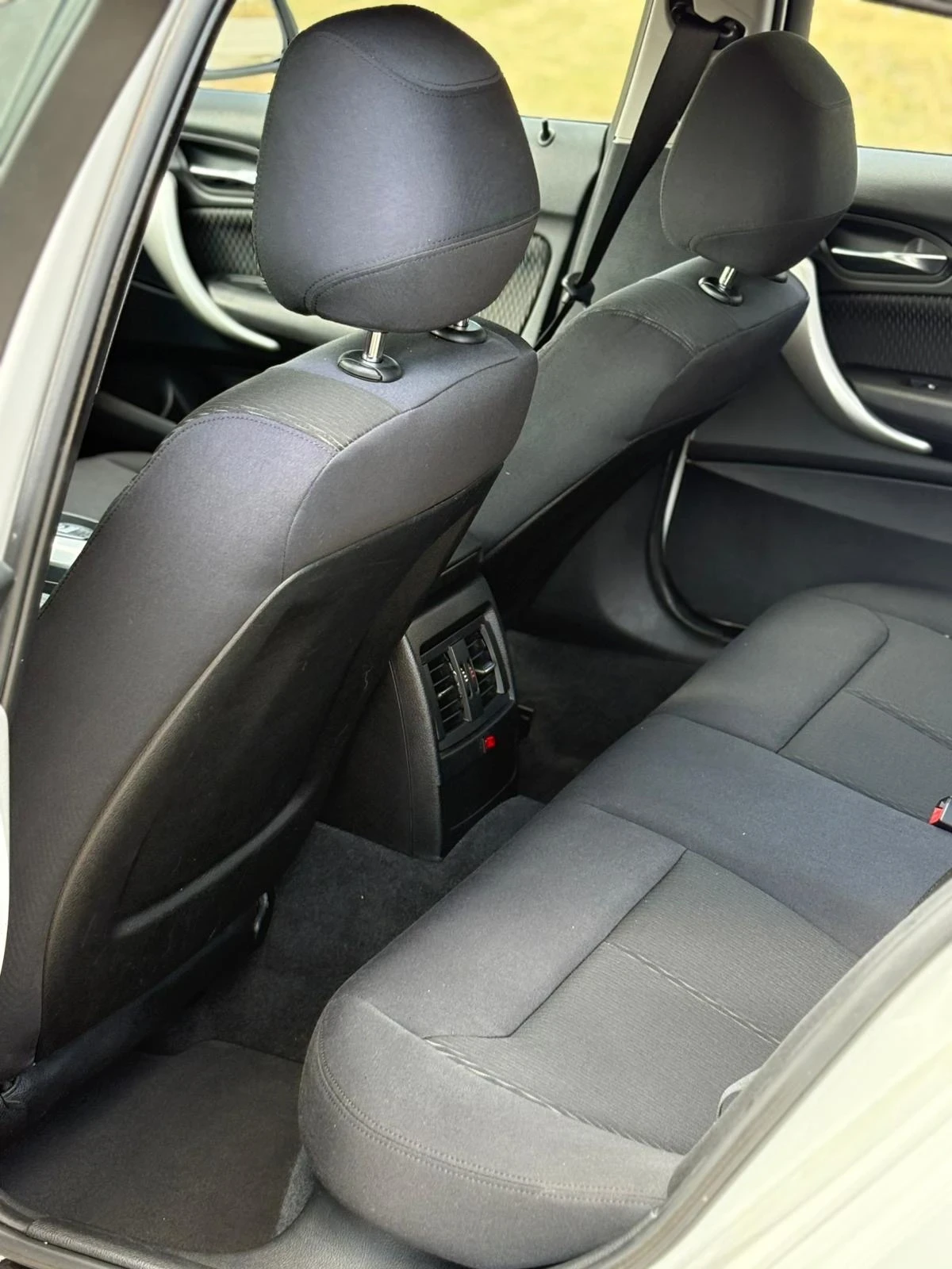 BMW 116 2.0д * 6 Скорости - изображение 8