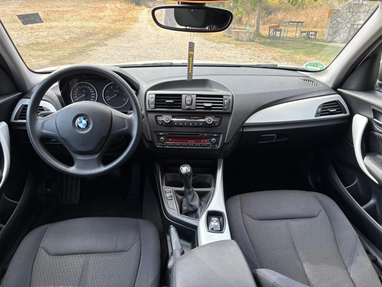 BMW 116 2.0д * 6 Скорости - изображение 7