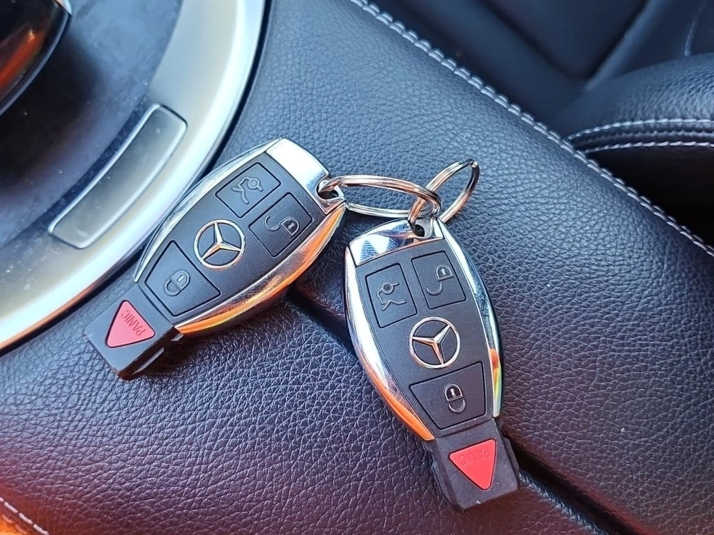 Mercedes-Benz C 300 * CARFAX * БЕЗ ПЪРВОНАЧАЛНА ВНОСКА - изображение 8