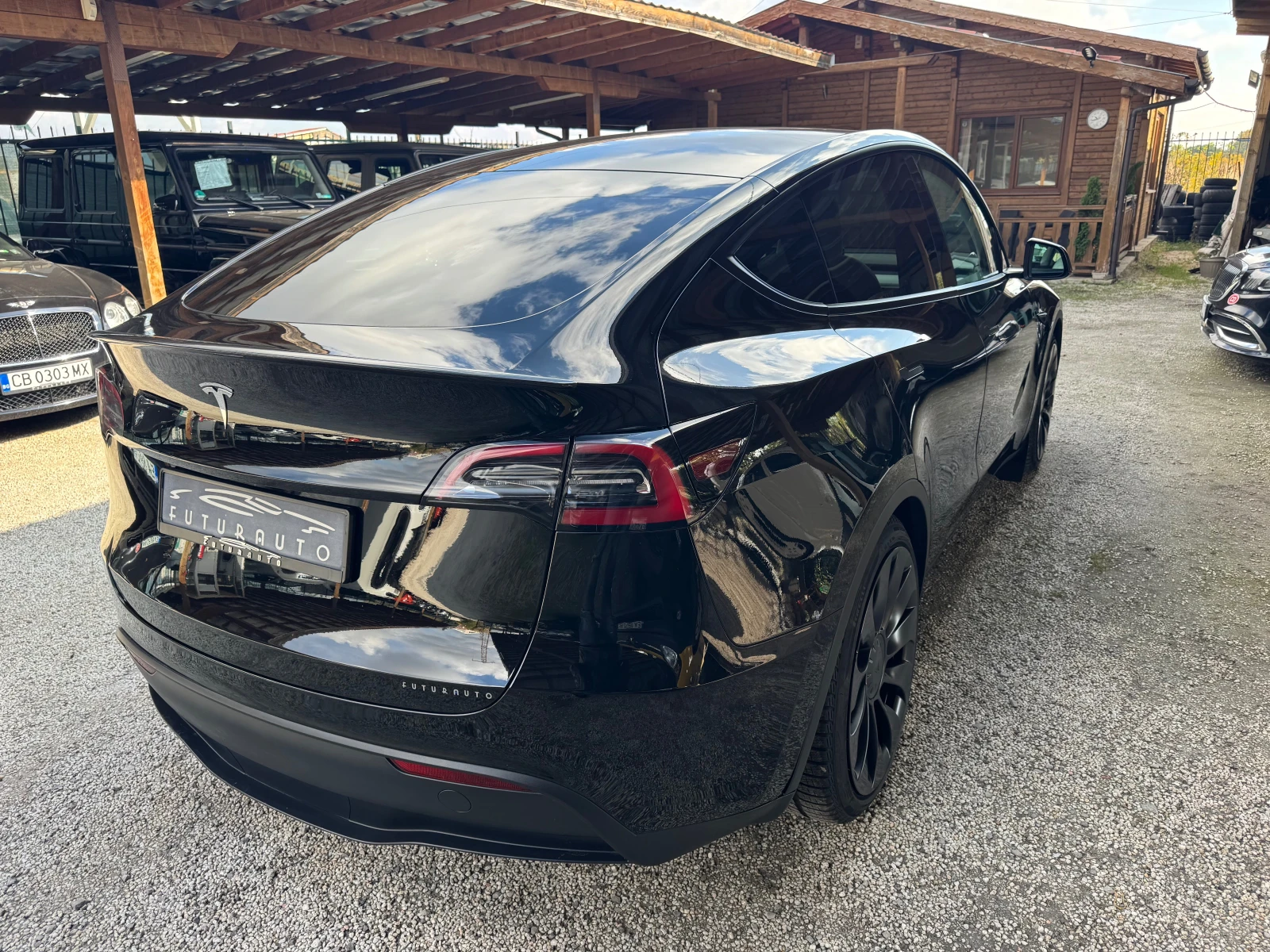 Tesla Model Y PERFORMANCE, DUAL MOTOR, 4X4, 24г.нов внос ШВЕЙЦАР - изображение 10