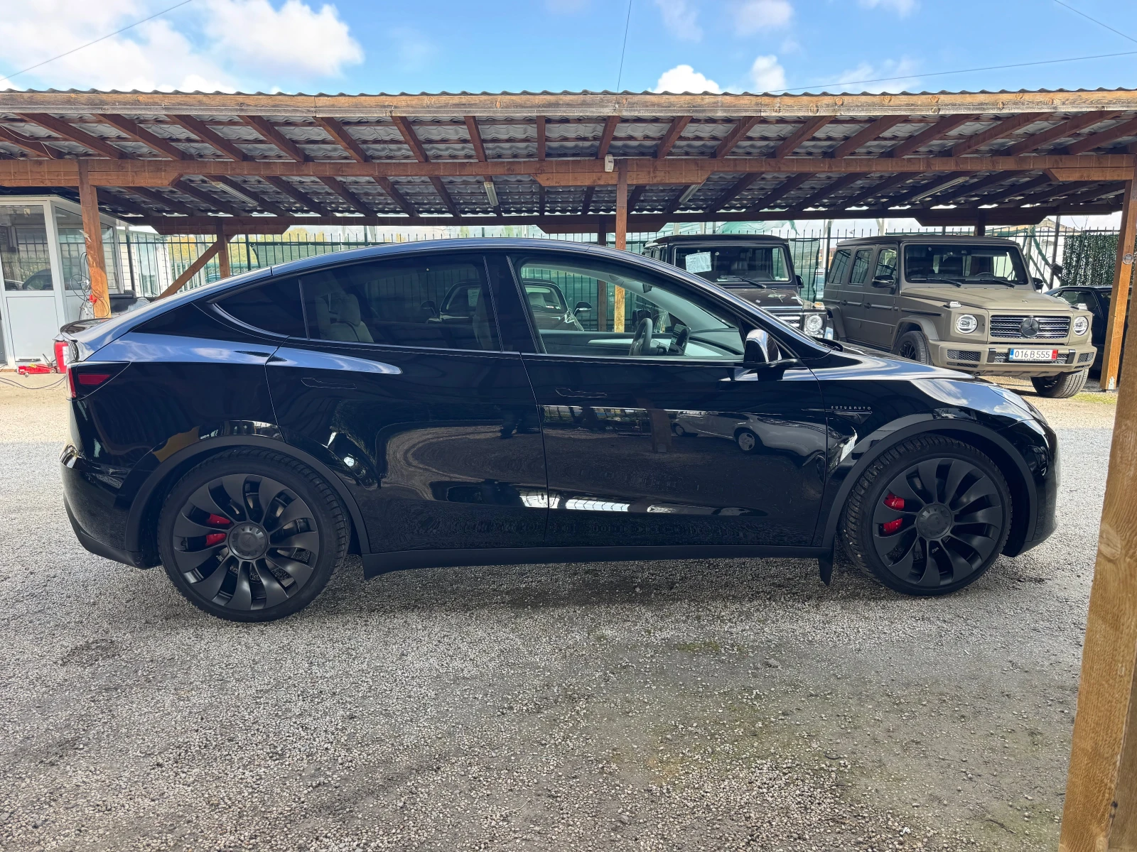 Tesla Model Y PERFORMANCE, DUAL MOTOR, 4X4, 24г.нов внос ШВЕЙЦАР - изображение 2