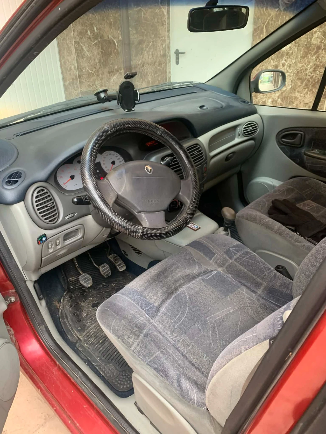 Renault Scenic  - изображение 4