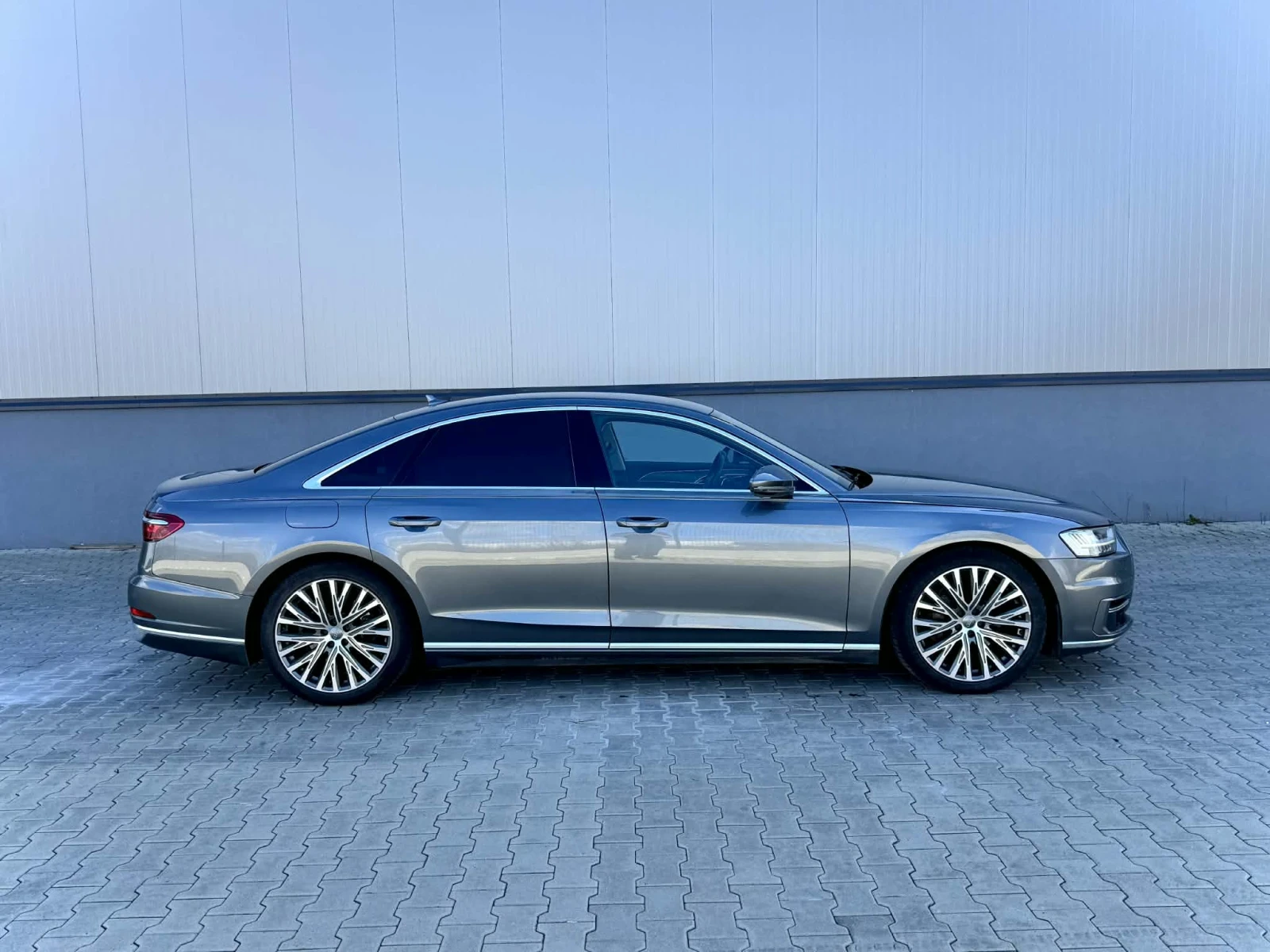 Audi A8 | Mobile.bg � ����������� 7
