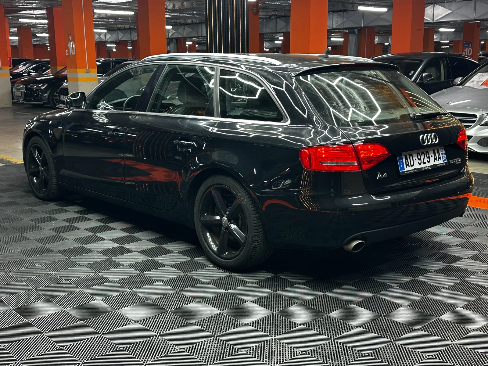 Audi A4 3.0 TDI quattro S line, снимка 4 - Автомобили и джипове - 53647906