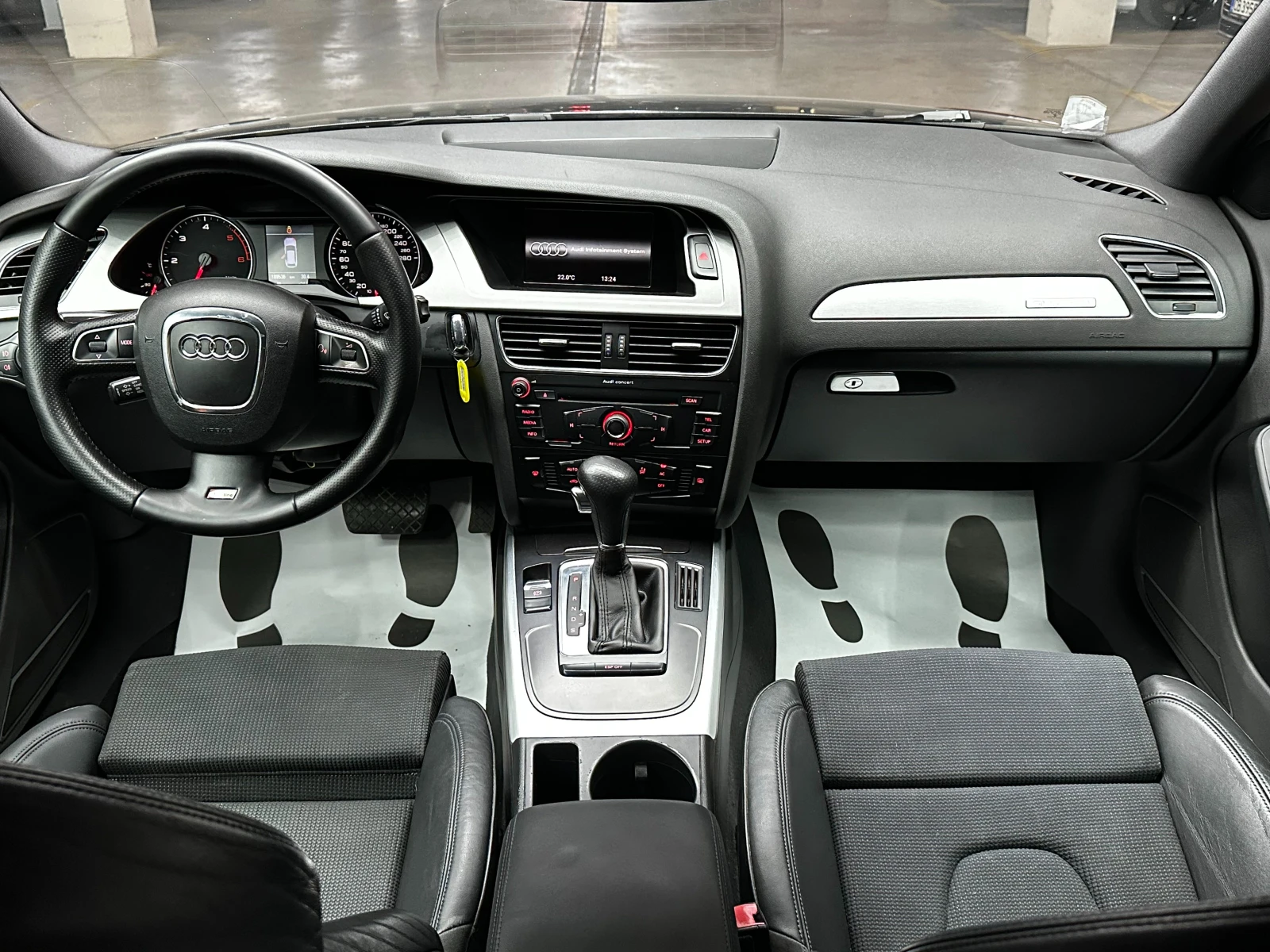 Audi A4 3.0 TDI quattro S line, снимка 15 - Автомобили и джипове - 53647906