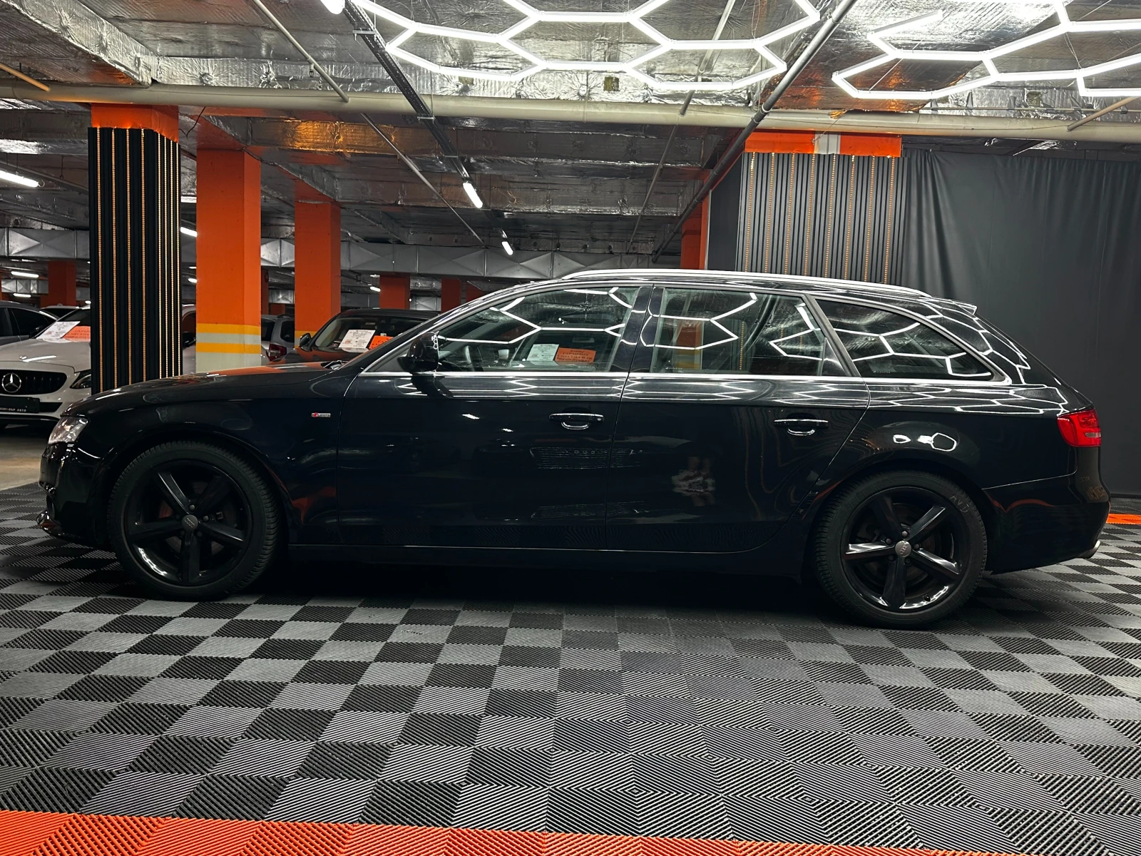 Audi A4 3.0 TDI quattro S line, снимка 3 - Автомобили и джипове - 53647906