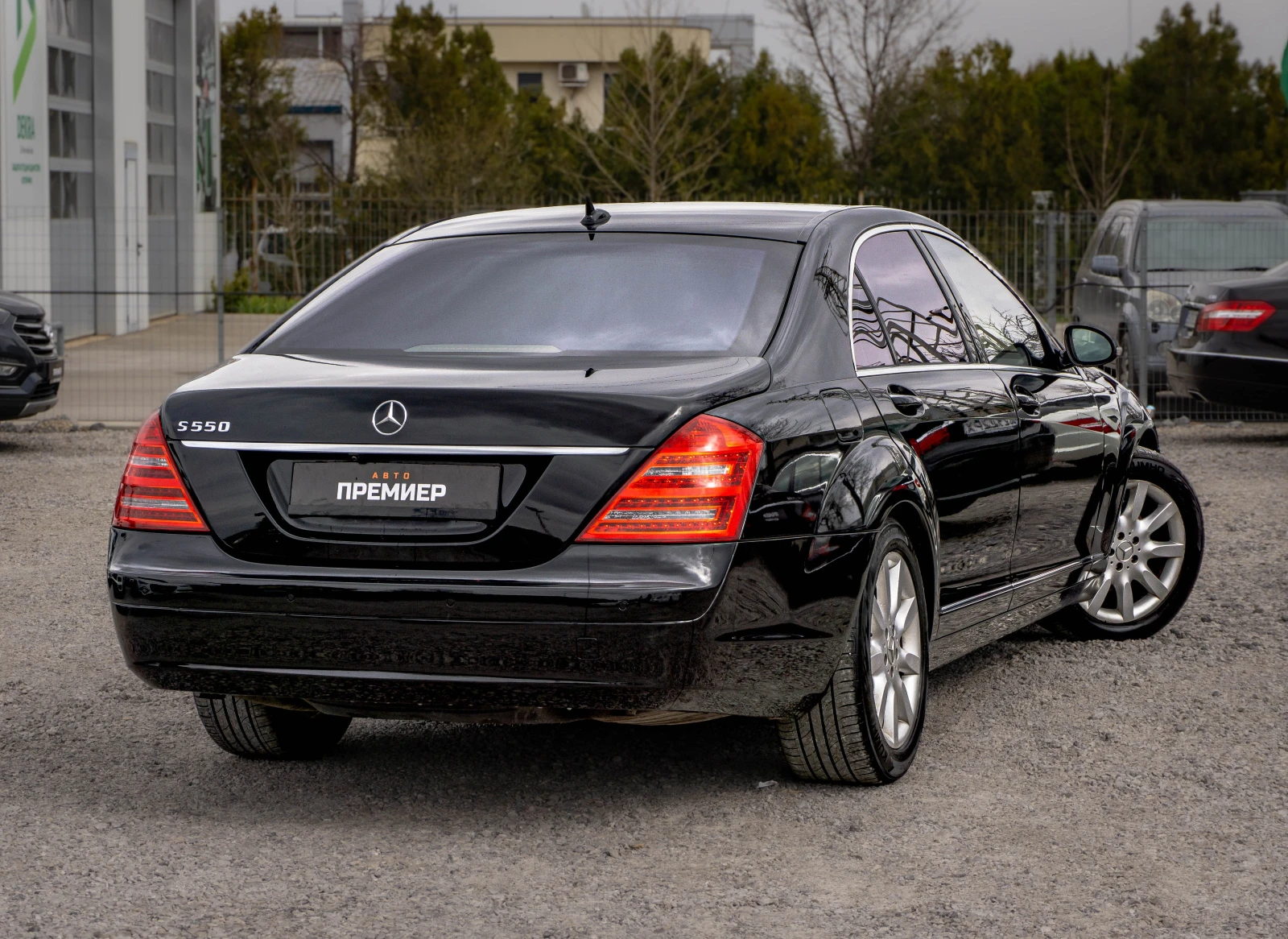 Mercedes-Benz S 550 Long-КАТО НОВА-РЕАЛНИ КМ!!, снимка 4 - Автомобили и джипове - 53888497
