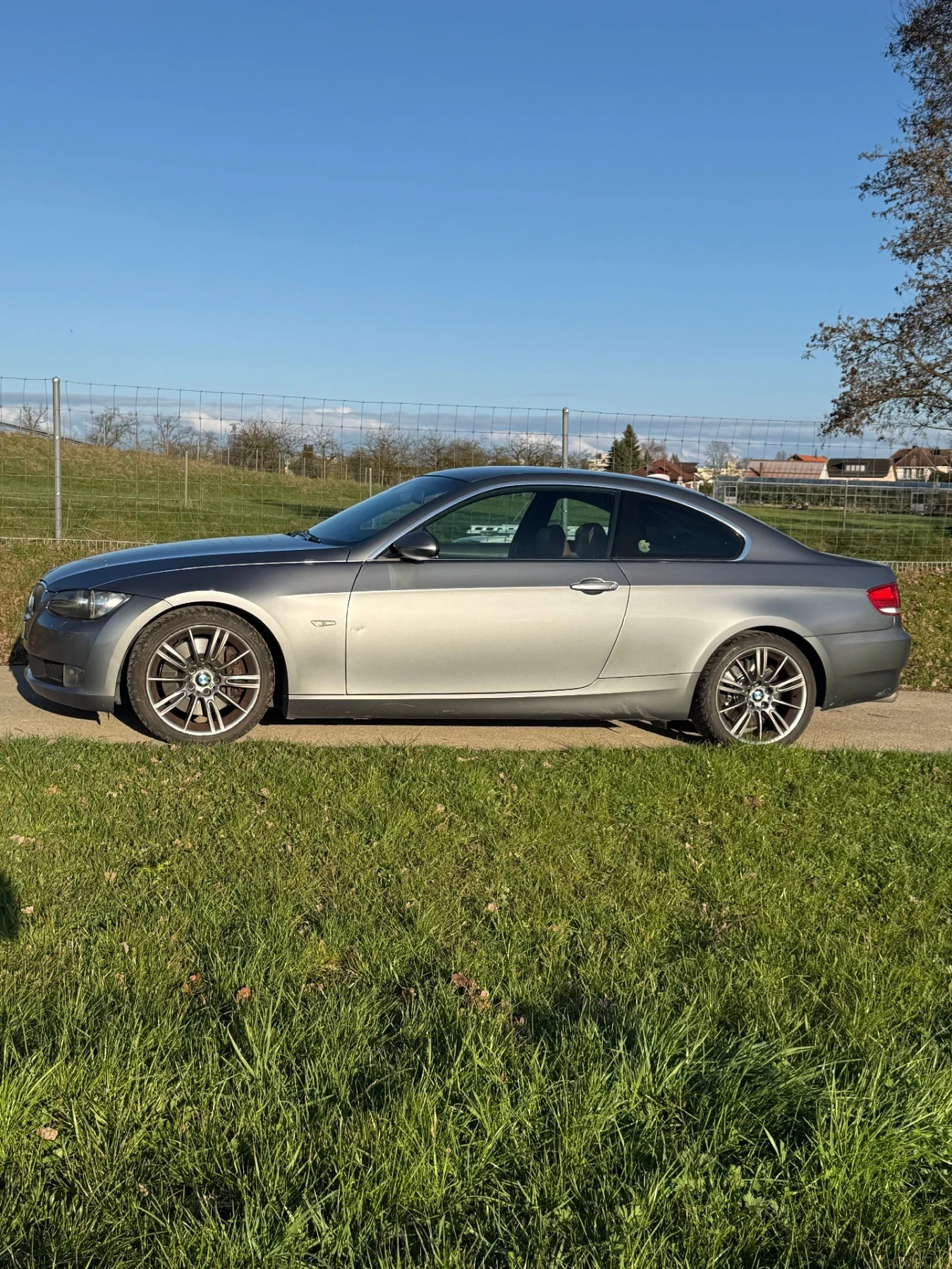 BMW 330, снимка 2 - Автомобили и джипове - 53941942