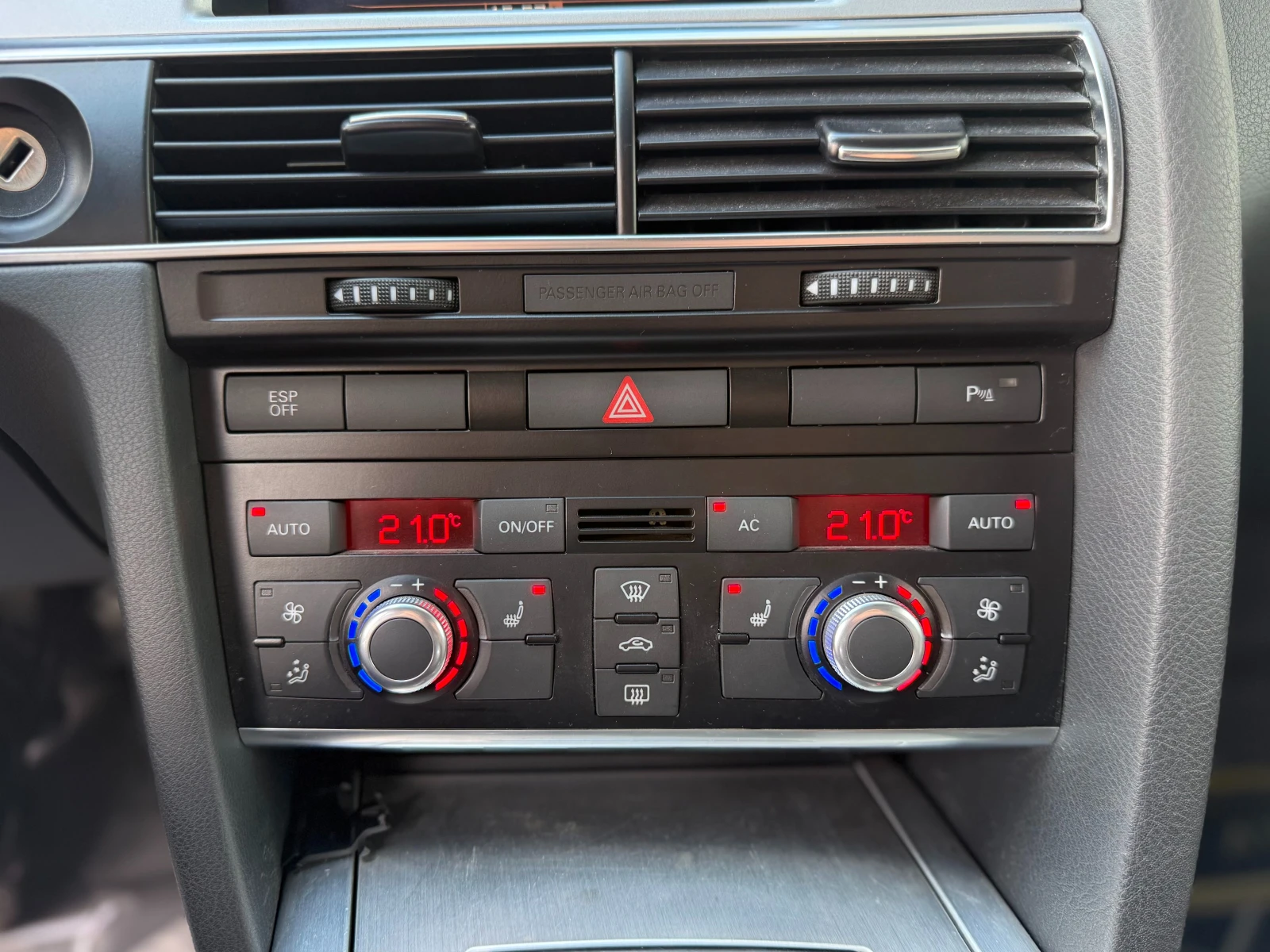 Audi A6 6 МЕСЕЦА ГАРАНЦИЯ/3.0TDI S Line 239к.с. Facelift, снимка 17 - Автомобили и джипове - 54000131