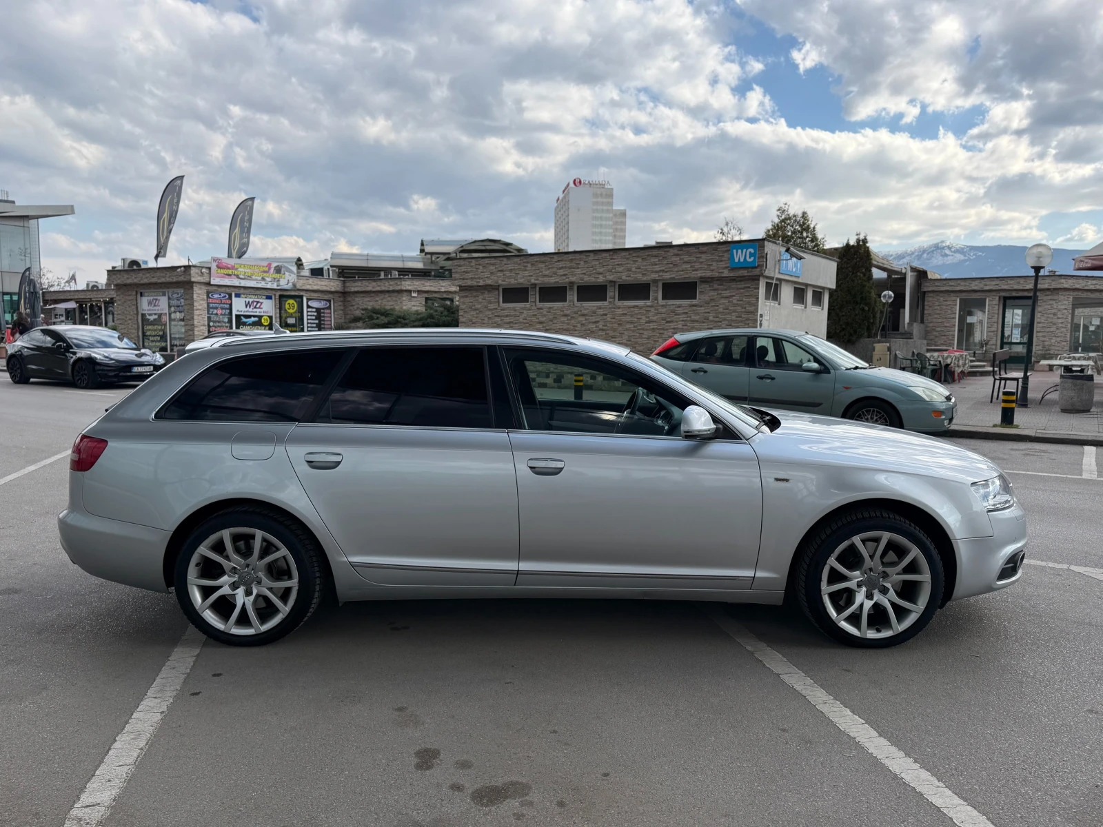 Audi A6 6 МЕСЕЦА ГАРАНЦИЯ/3.0TDI S Line 239к.с. Facelift, снимка 5 - Автомобили и джипове - 54000131