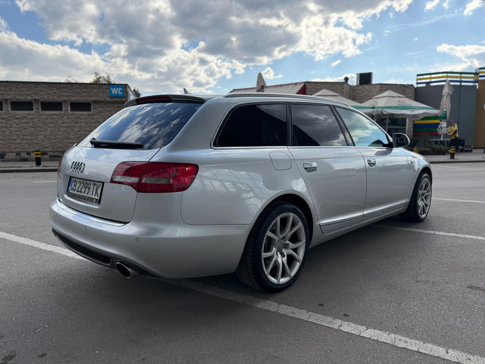 Audi A6 6 МЕСЕЦА ГАРАНЦИЯ/3.0TDI S Line 239к.с. Facelift, снимка 4 - Автомобили и джипове - 54000131