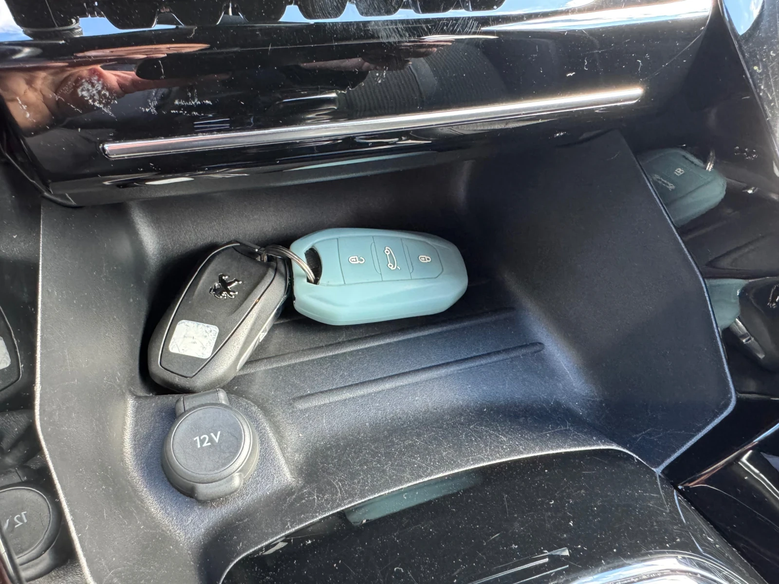 Peugeot 2008 1.5 HDI GT line , снимка 14 - Автомобили и джипове - 54092540