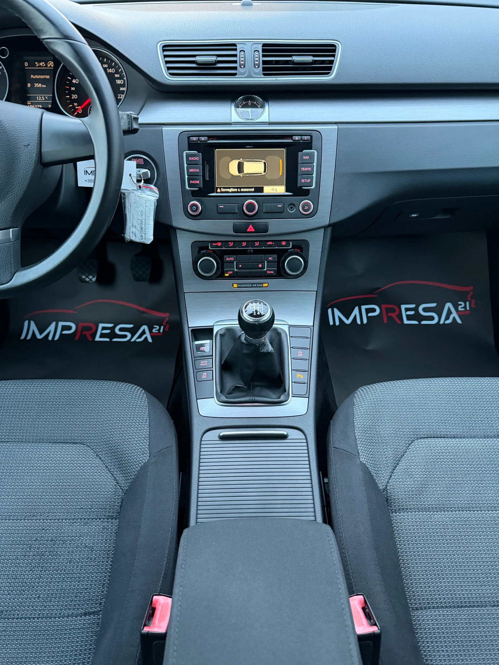 VW Passat 2.0TDI 140kc., снимка 11 - Автомобили и джипове - 54197283