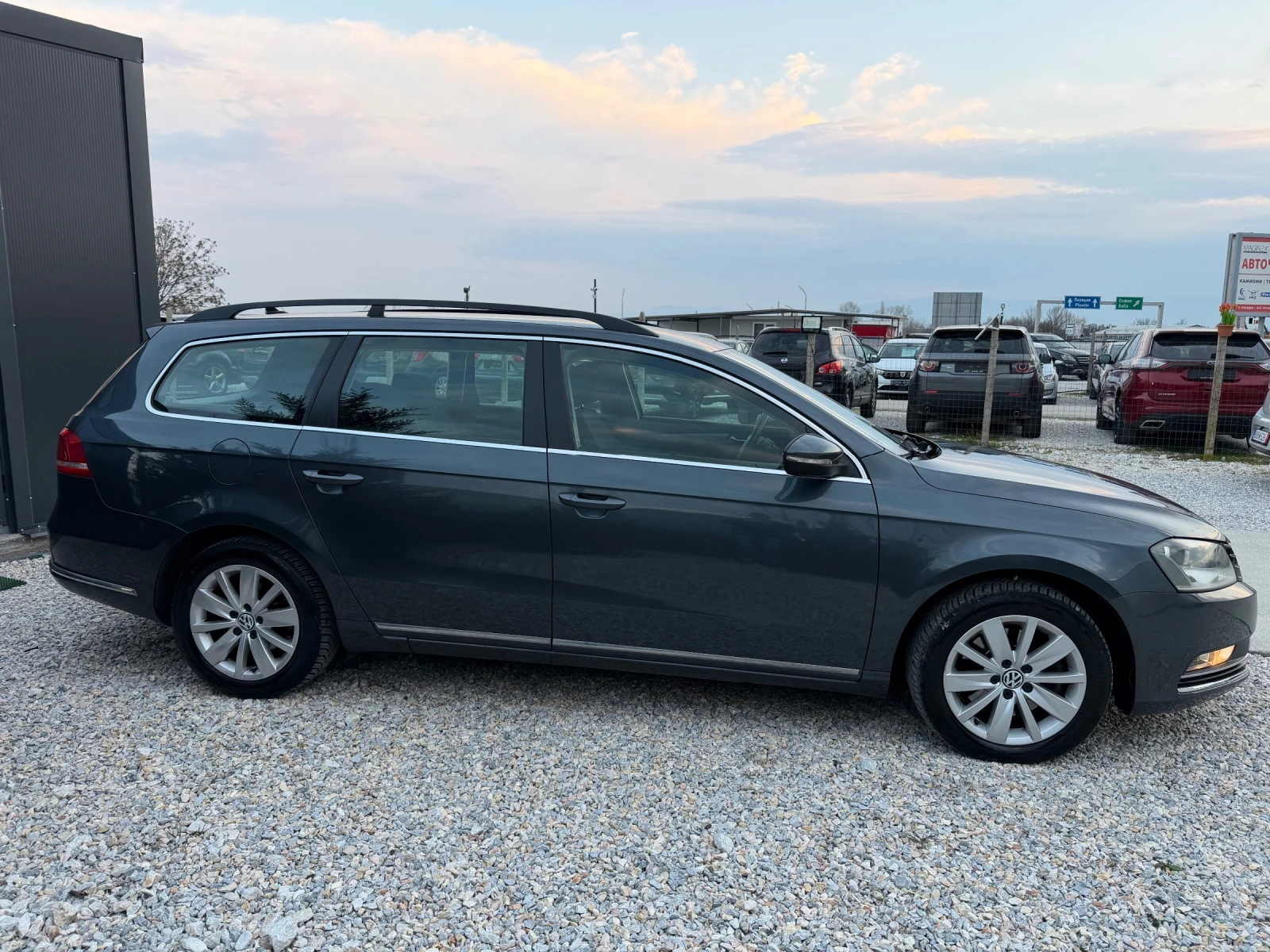 VW Passat 2.0TDI 140kc., снимка 7 - Автомобили и джипове - 54197283