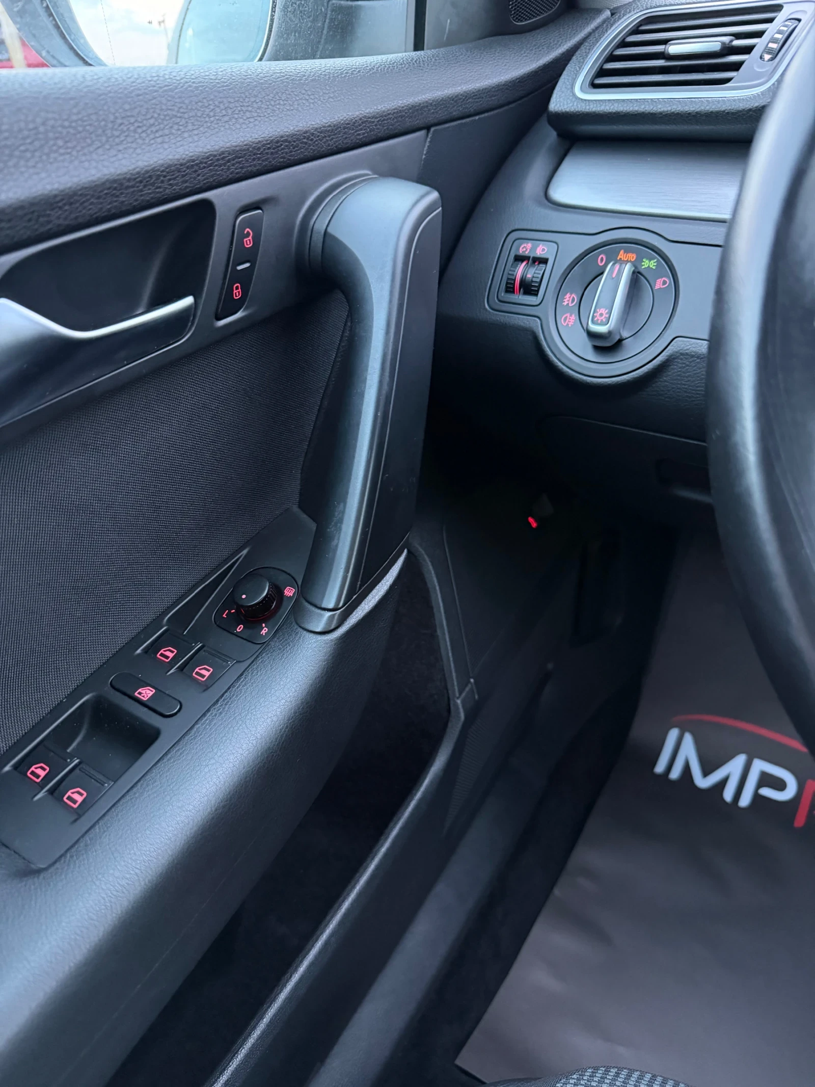 VW Passat 2.0TDI 140kc., снимка 13 - Автомобили и джипове - 54197283