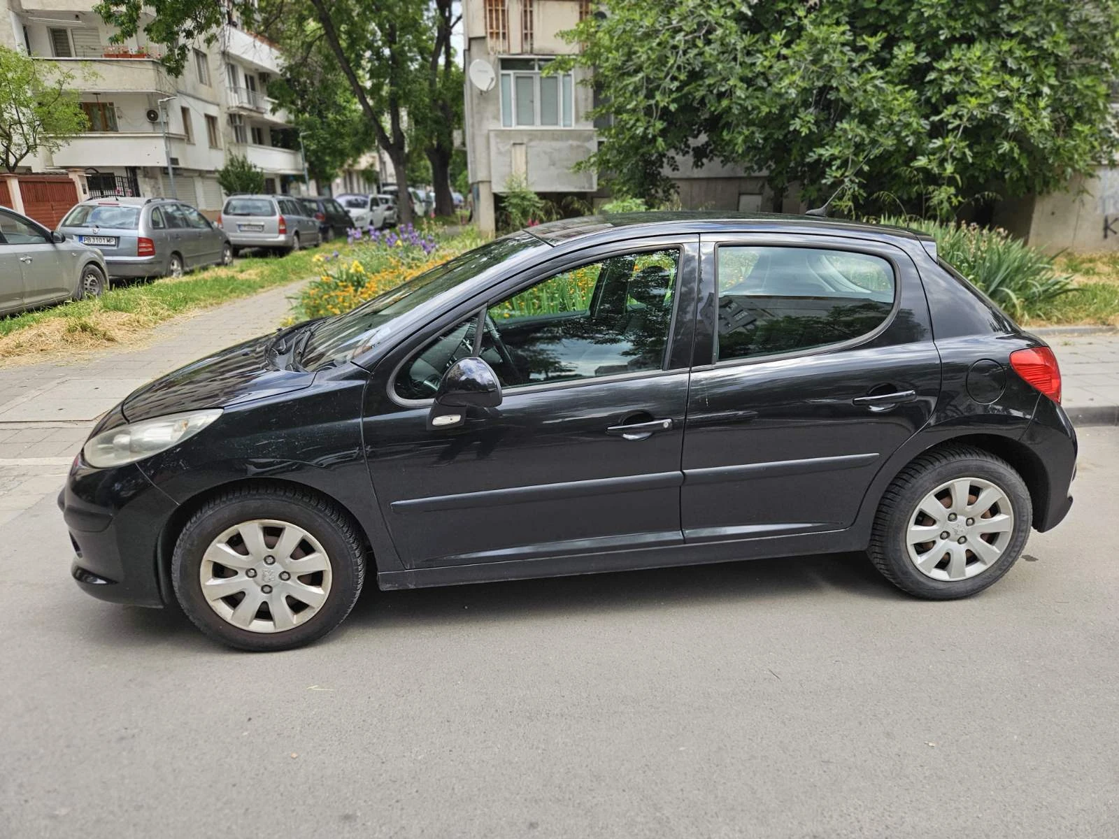 Peugeot 207, снимка 5 - Автомобили и джипове - 54573902