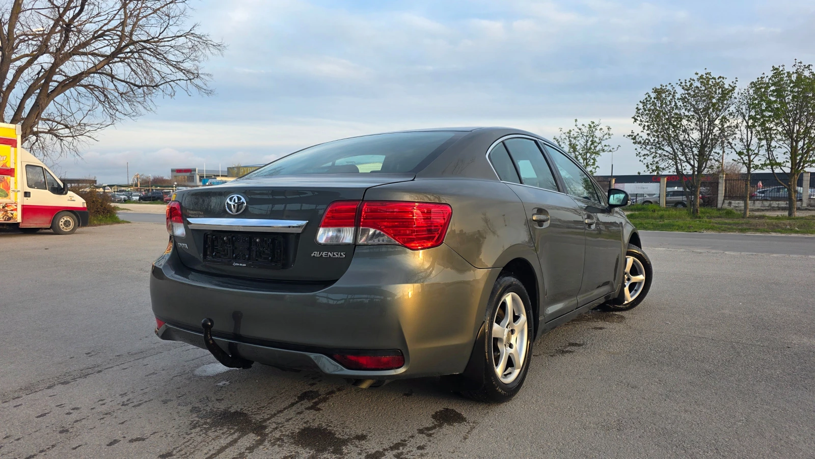 Toyota Avensis УНИКАТ/FACE LIFT, снимка 4 - Автомобили и джипове - 54599018