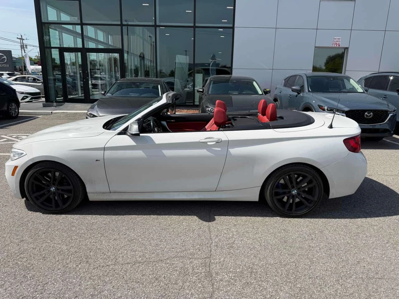 BMW 240 xDrive * ШИБИДАХ * ЛИЦЕНЗИРАН ПРОДАВАЧ, снимка 3 - Автомобили и джипове - 54813147