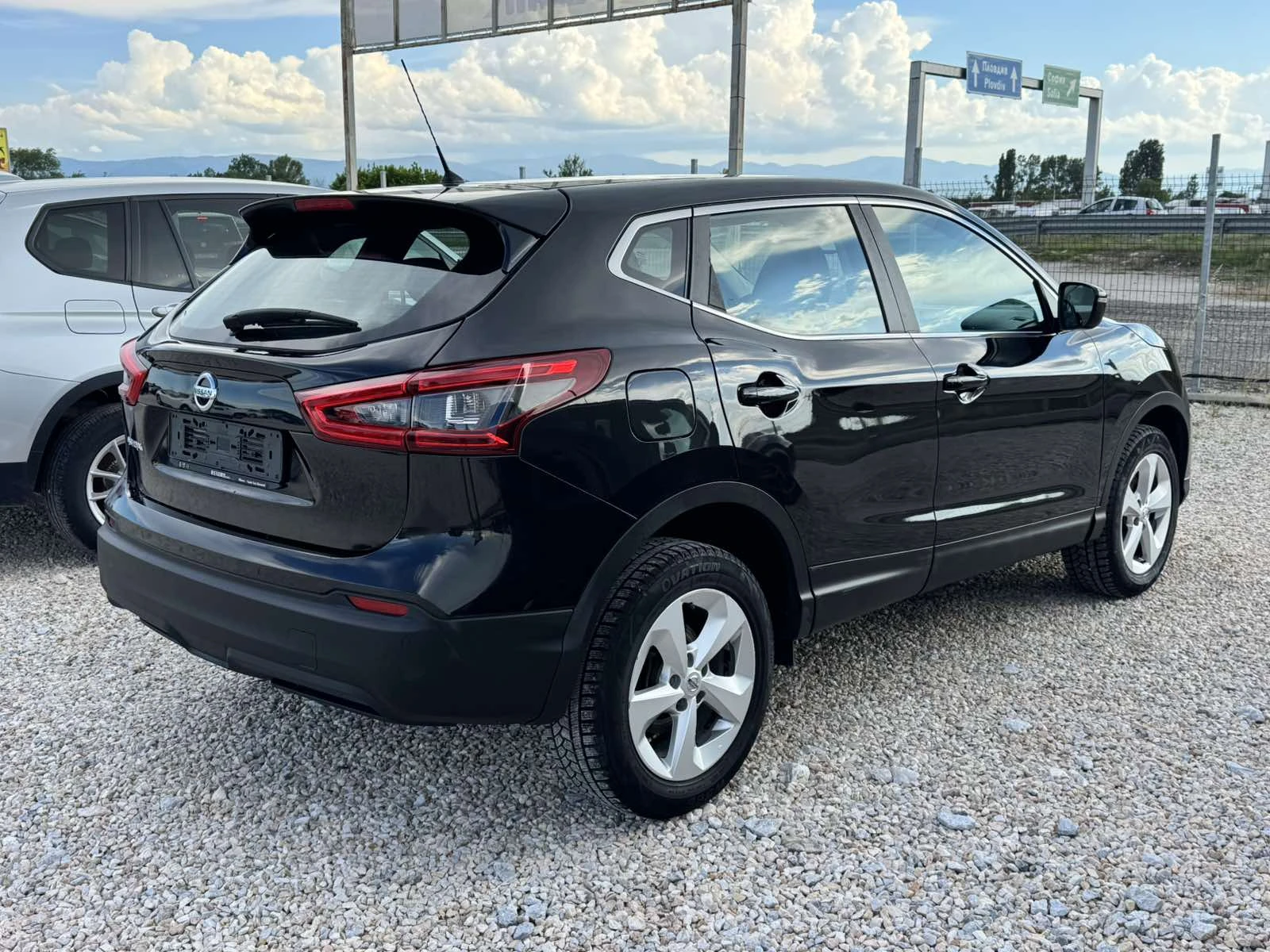 Nissan Qashqai 1.6DCI 4X4, снимка 4 - Автомобили и джипове - 54835305