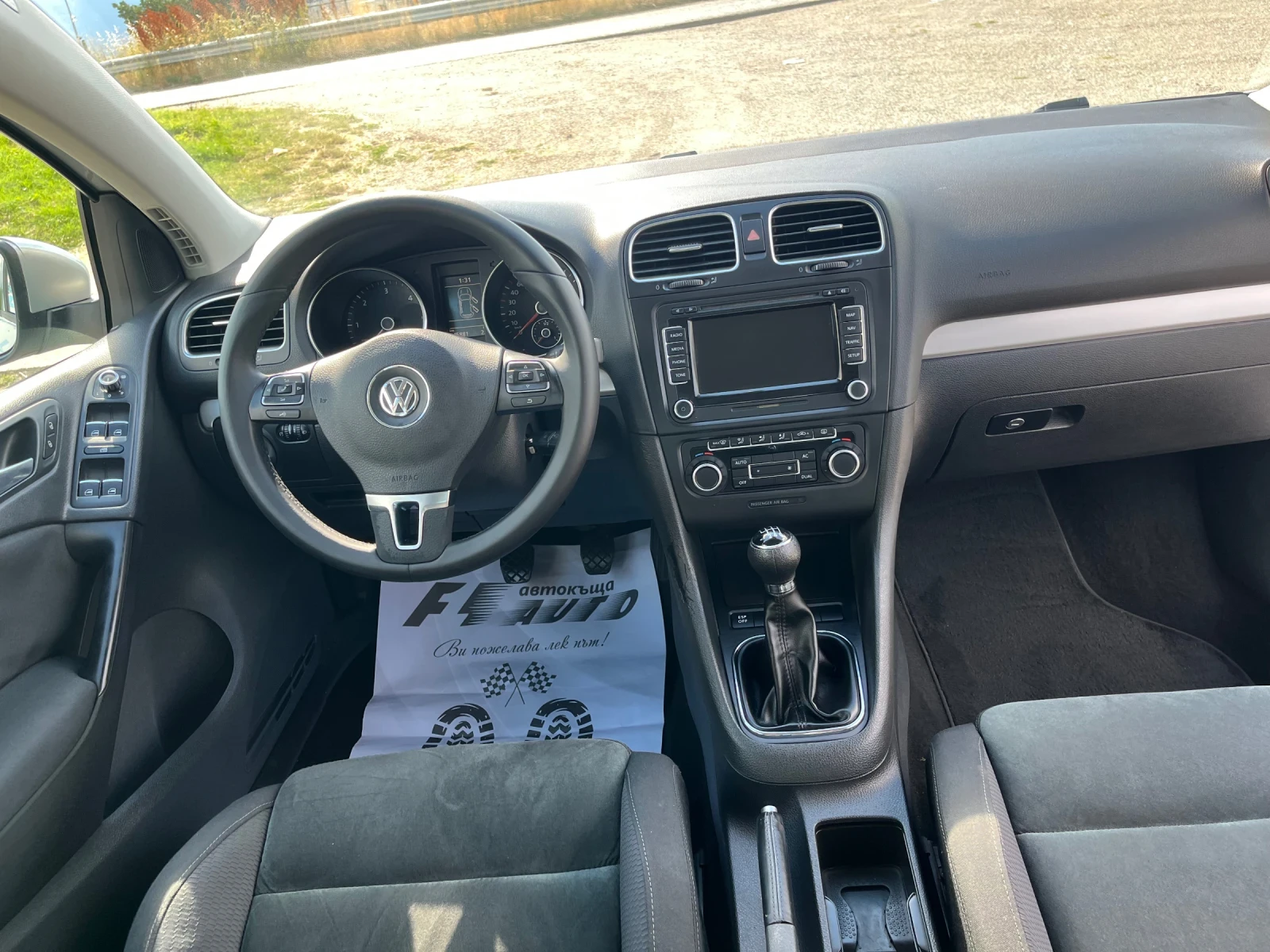 VW Golf 2.0TDI-140-NAVI-HI-LINE-ITALIA, снимка 8 - Автомобили и джипове - 55018926
