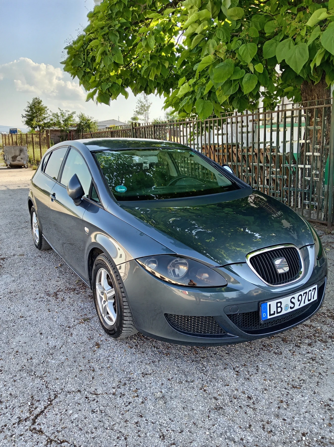 Seat Leon 1.4 турбо 125, снимка 2 - Автомобили и джипове - 55089856