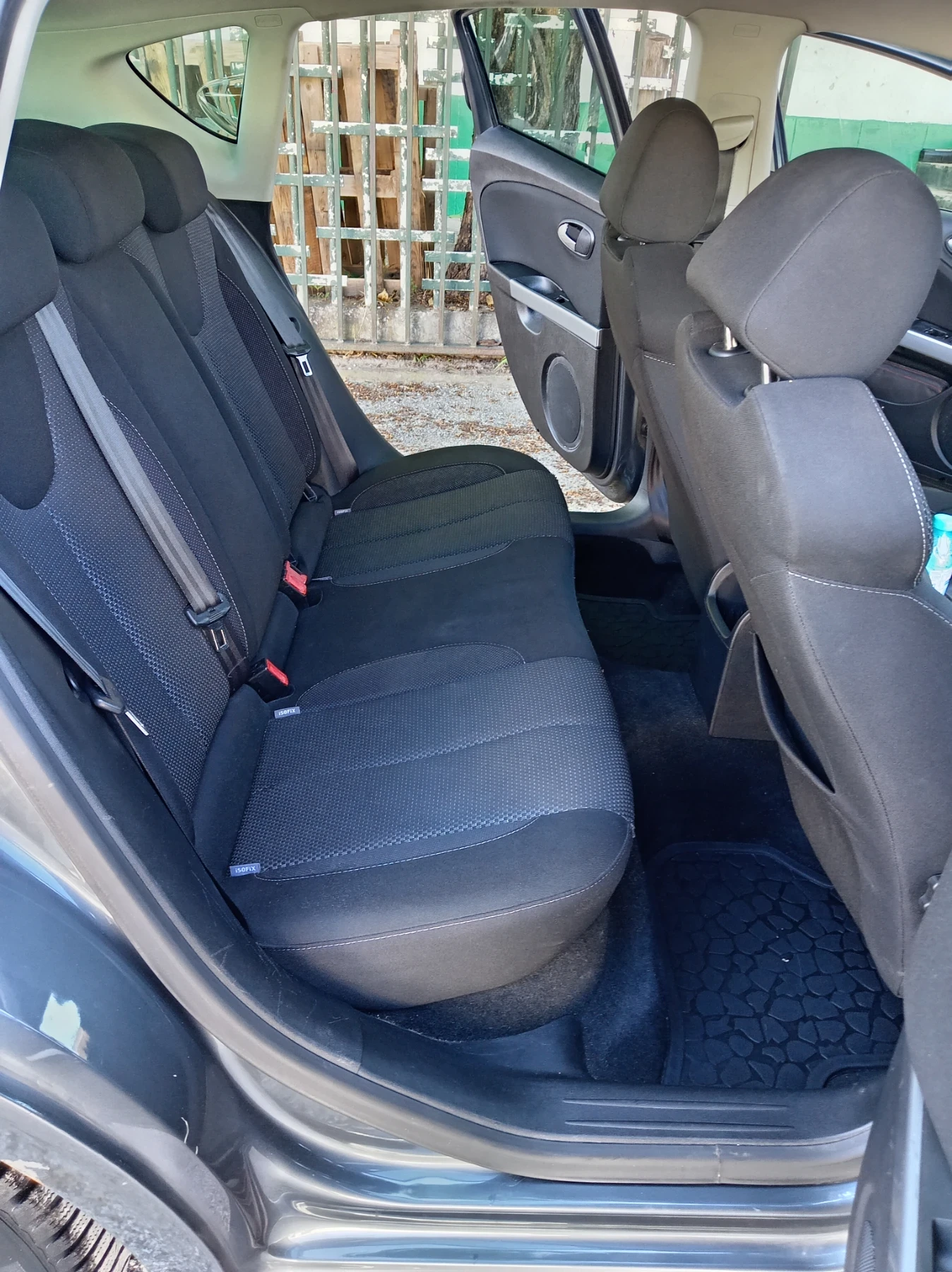 Seat Leon 1.4 турбо 125, снимка 10 - Автомобили и джипове - 55089856