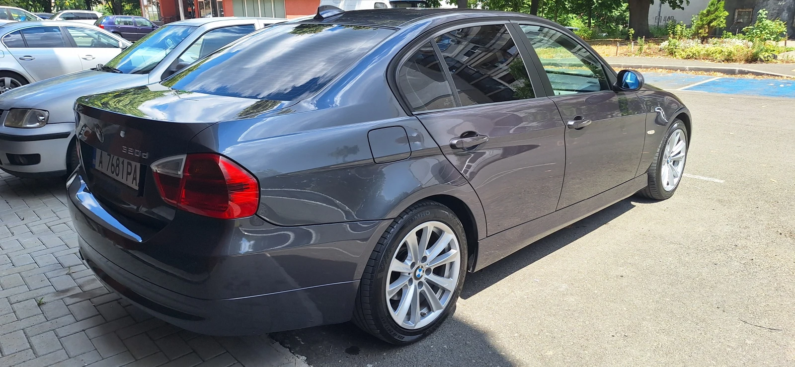 BMW 320 D, снимка 6 - Автомобили и джипове - 55281908