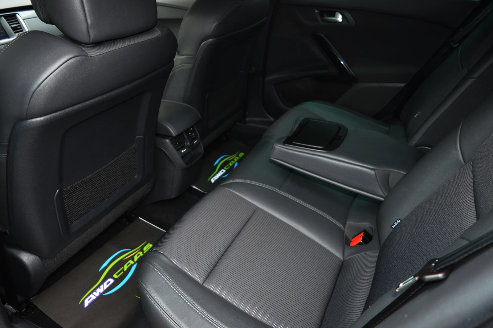 Peugeot 508 2.0e-HDI SW - ШВЕЙЦАРИЯ, снимка 11 - Автомобили и джипове - 55433150