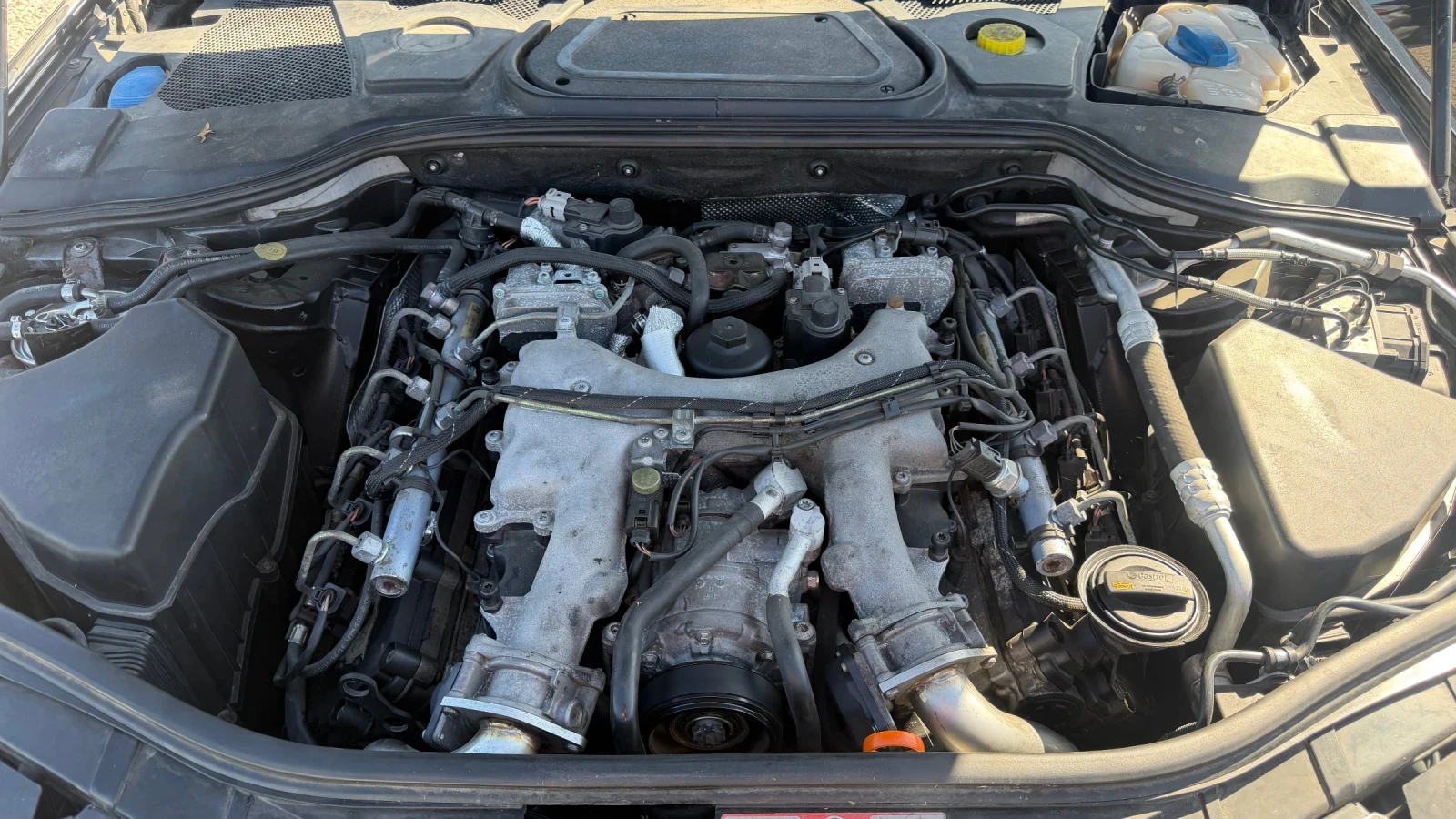 Audi A8 4.2TDI LONG W12 ПАКЕТ БАРТЕР ЛИЗИНГ, снимка 15 - Автомобили и джипове - 56099070