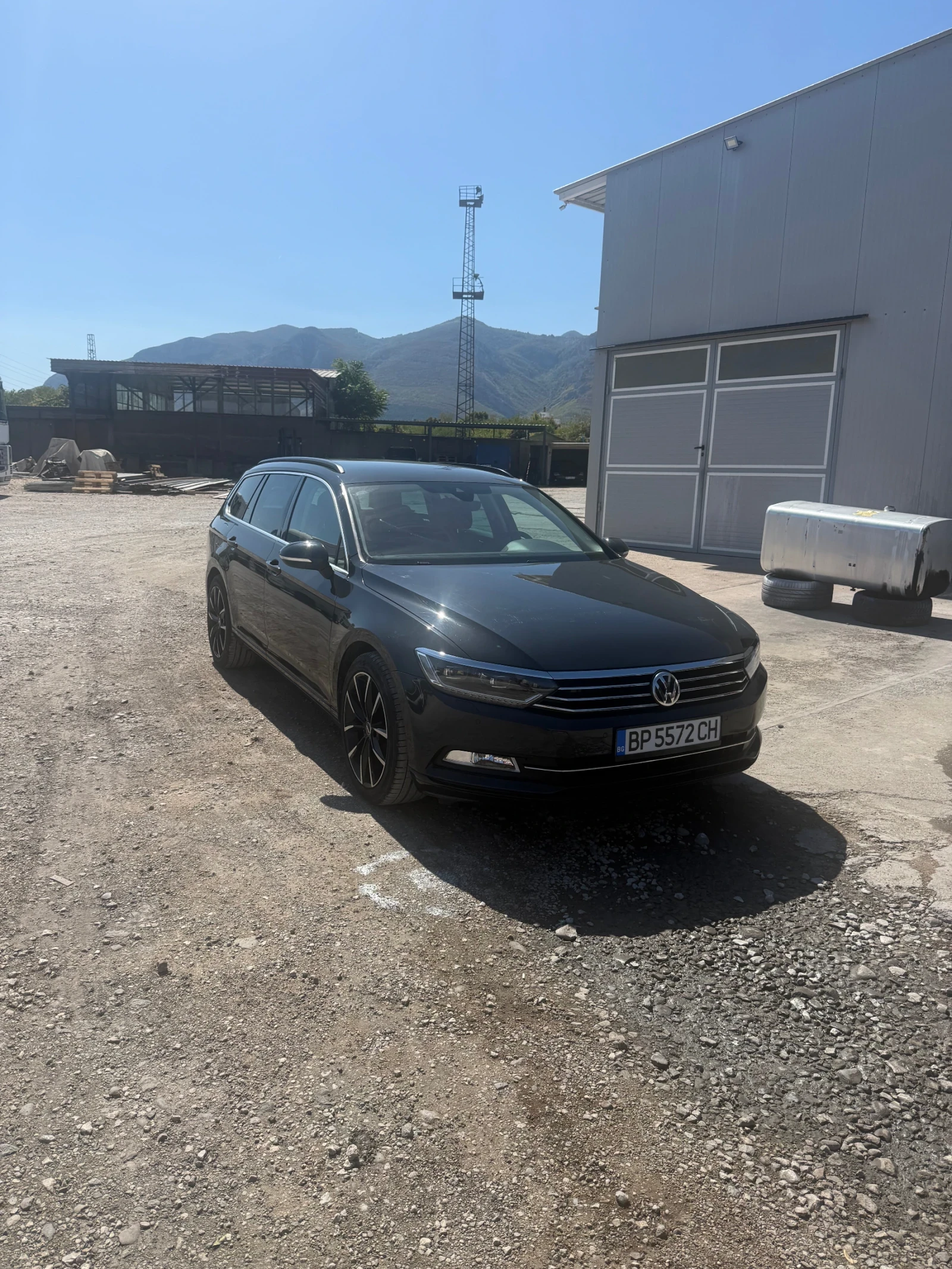 VW Passat 2.0 TDI. 150кс, снимка 2 - Автомобили и джипове - 56139394