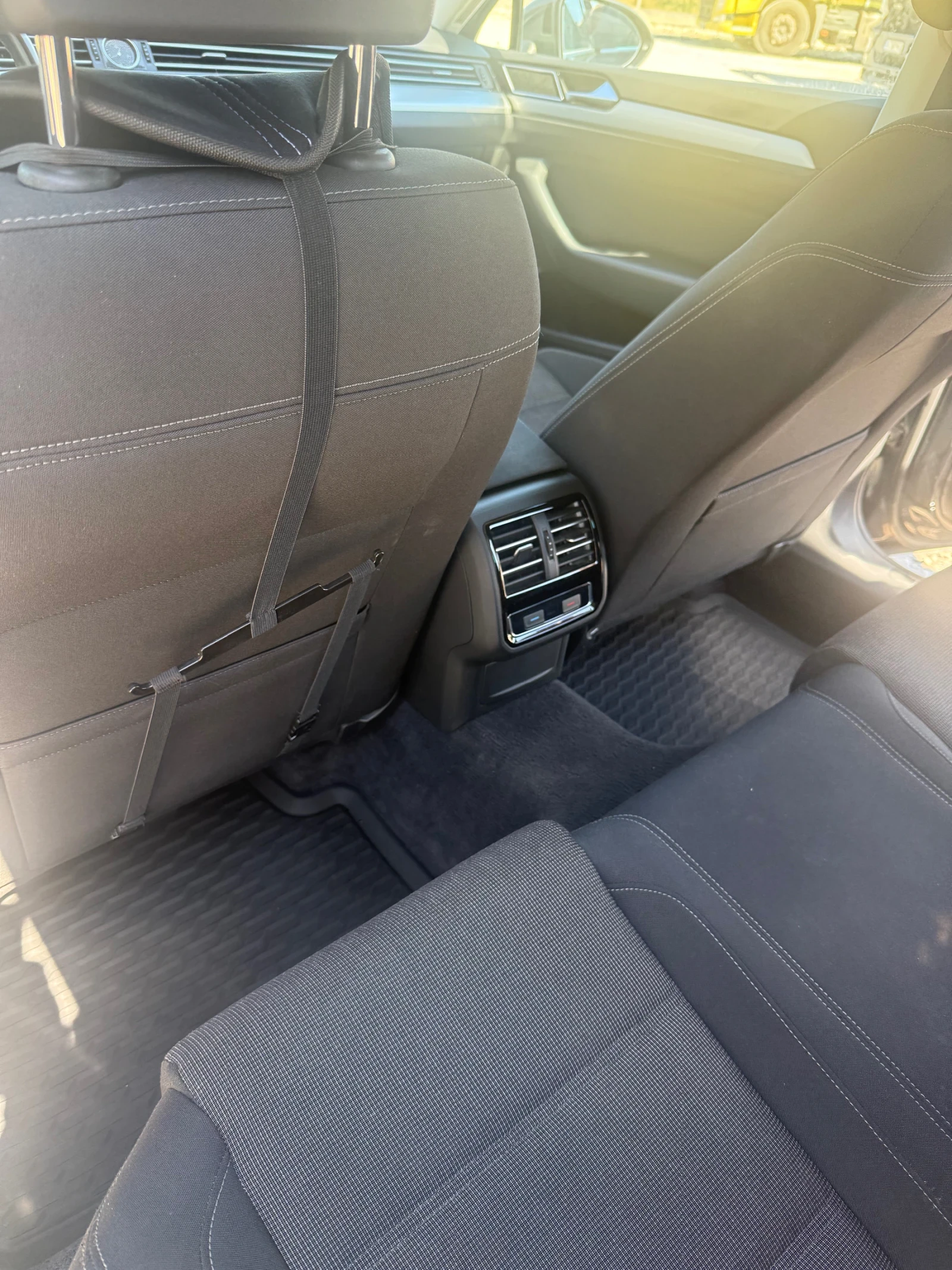 VW Passat 2.0 TDI. 150кс, снимка 10 - Автомобили и джипове - 56139394