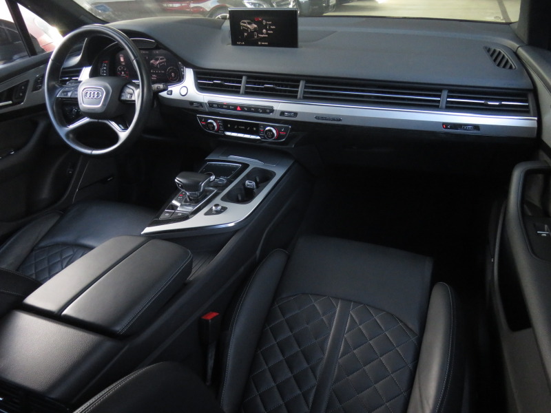 Audi Q7 3.0 TDI Quattro, Audi Exclusive, Night Vision, MAX, снимка 11 - Автомобили и джипове - 44825016