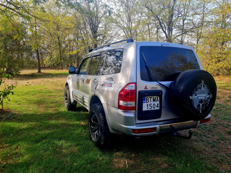 Mitsubishi Pajero 3.5GDI, снимка 4 - Автомобили и джипове - 47765511