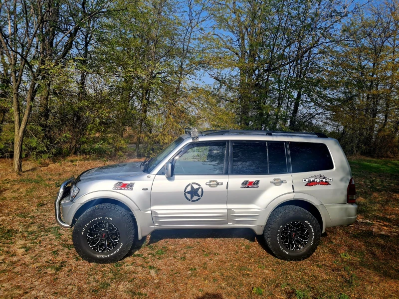 Mitsubishi Pajero 3.5GDI, снимка 9 - Автомобили и джипове - 47765511