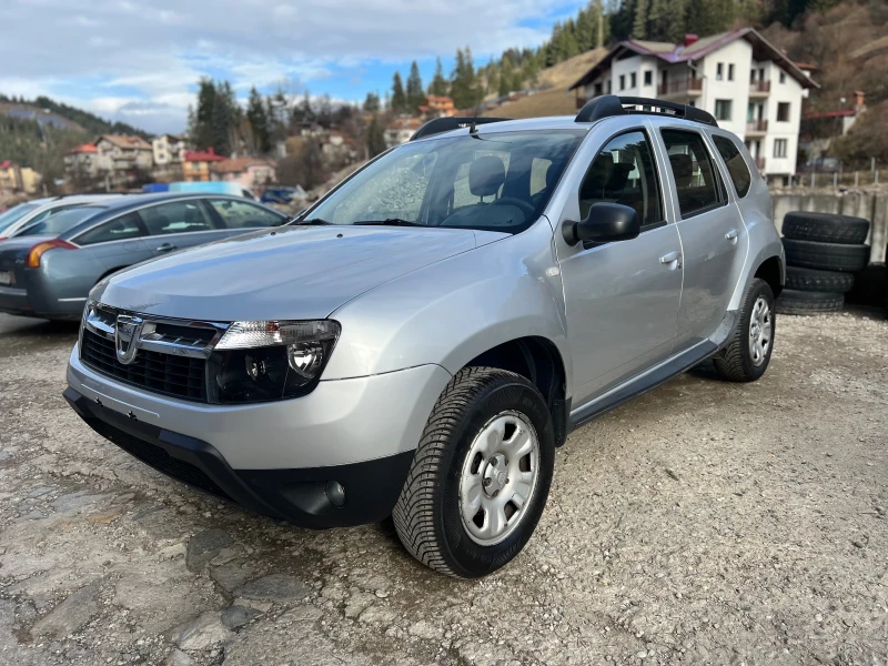 Dacia Duster 1.5dCi* 4х4* ОБСЛУЖЕНА* НОВИ ГУМИ* РЕАЛНИ КМ* ПЕРФ, снимка 6 - Автомобили и джипове - 48634805