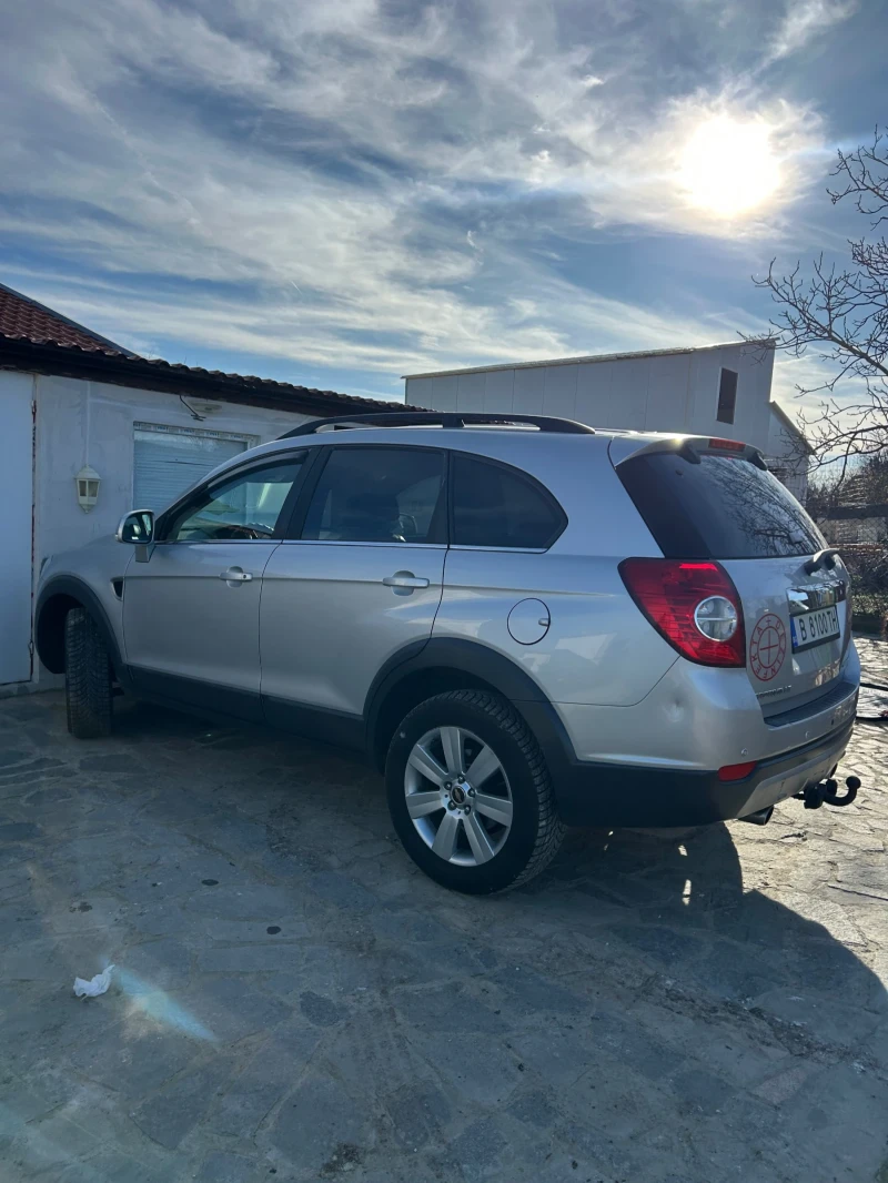 Chevrolet Captiva, снимка 3 - Автомобили и джипове - 53041227